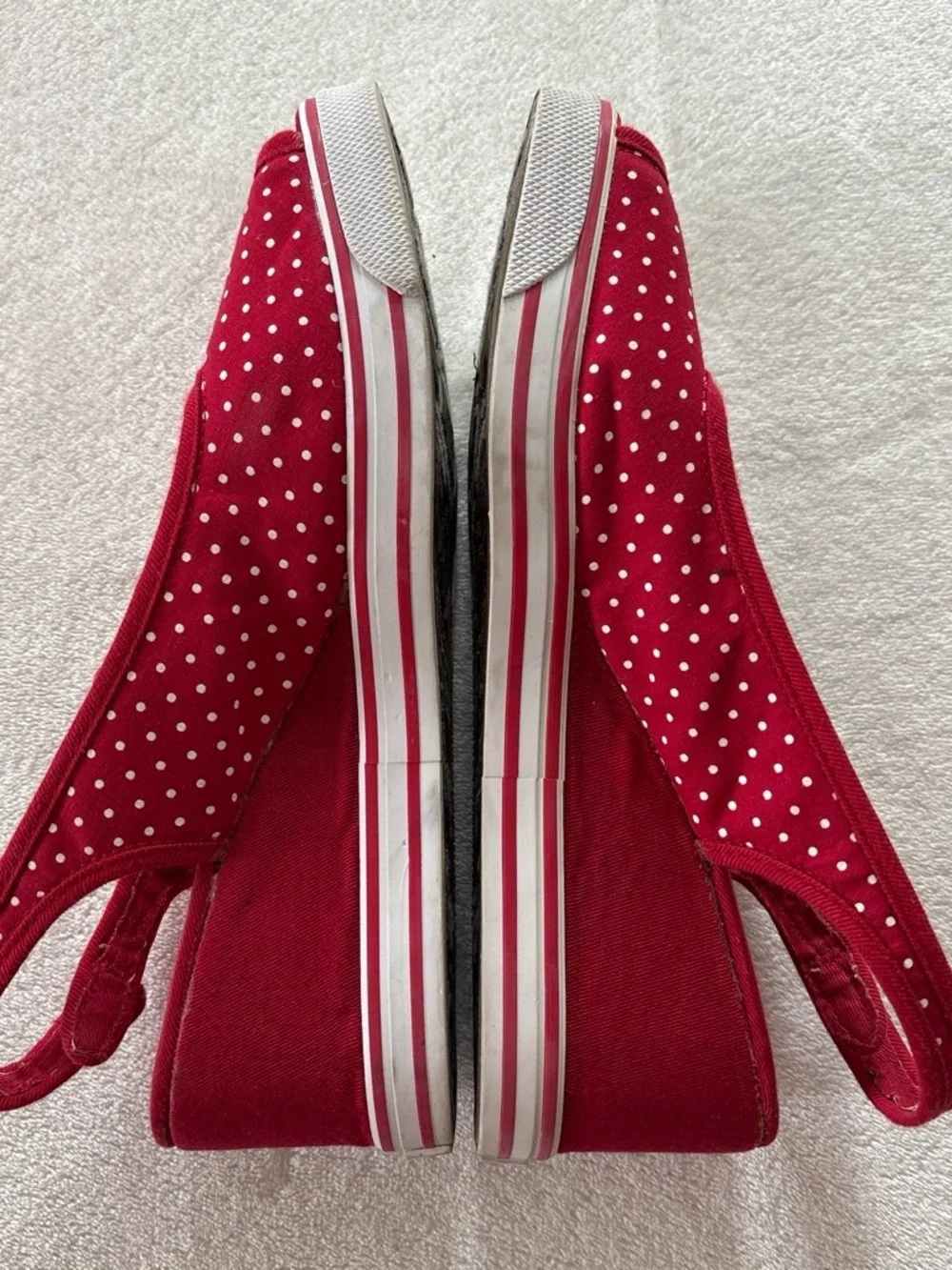 Y2K American Eagle Red White Polka Dot Slingback Wedges Size 8.5